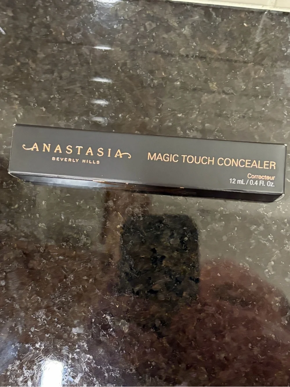 Anastasia Beverly Hills Magic Touch Concealer (2) - Full Size (New)
